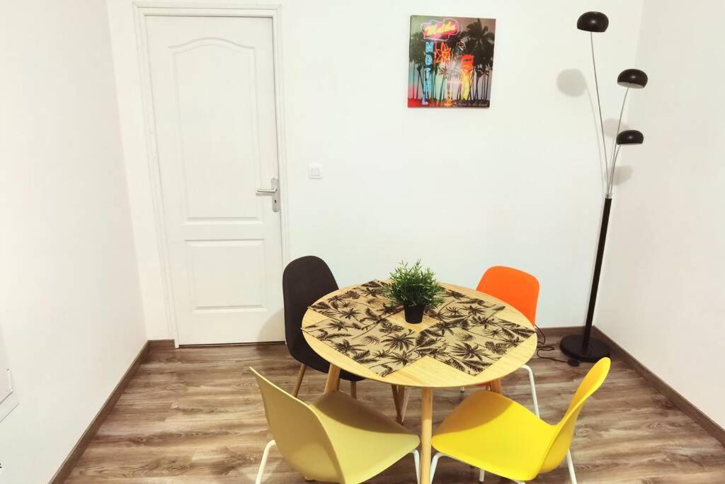 Ferienwohnung Emile Zola Reims Exterior foto